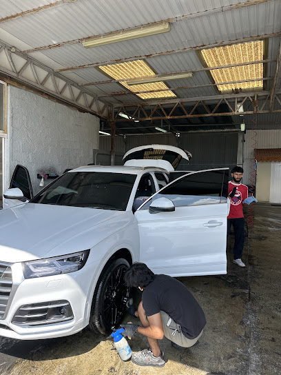 Stefanos car wash photo 1