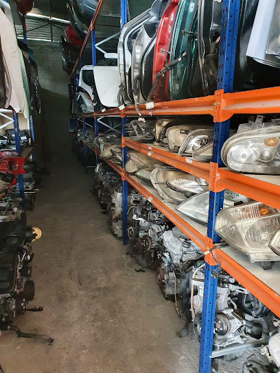 96251002 car parts Skarinou photo 1